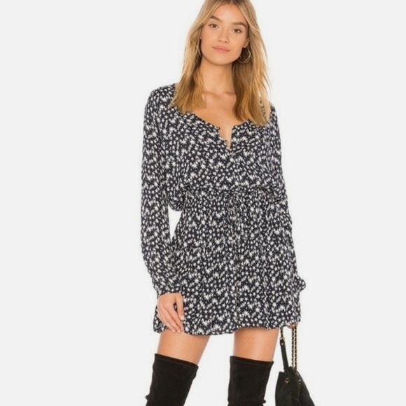 Rails Dresses & Skirts - Rails Willa Navy Long Sleeve Mini dress Stellar Print Size Small EUC